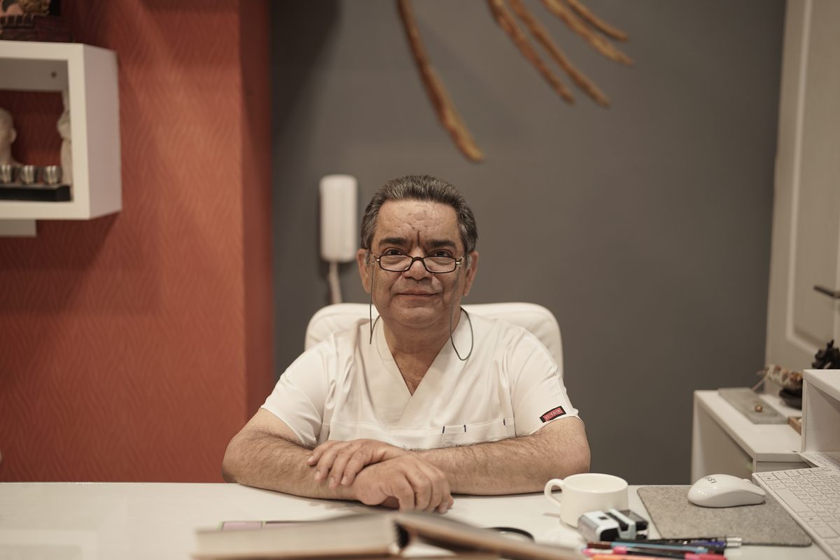 دکتر محمد فرزادکیا